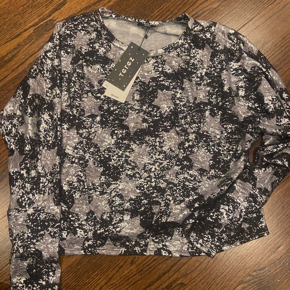 BNWT Terez shiny stars top size Medium